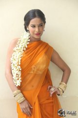 Poonam Pandey Malini and Co Press Meet
